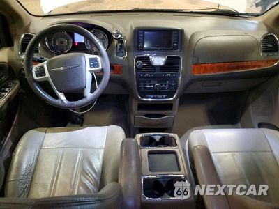 Zdjęcie 8 z 12 samochodu: 2016 CHRYSLER TOWN & COUNTRY TOURING VIN:2C4RC1BG8GR230027 - miniatura