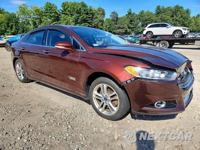 Czwarte zdjęcie samochodu z boku: 2016 FORD FUSION TITANIUM PHEV VIN:3FA6P0SU4GR405400 - miniatura