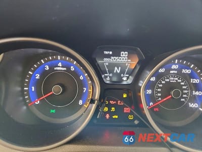 Zdjęcie 9 z 13 samochodu: 2013 HYUNDAI ELANTRA GLS VIN:5NPDH4AE2DH226545 - miniatura