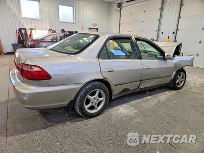 Trzecie zdjęcie samochodu z tyłu: 1999 HONDA ACCORD LX VIN:1HGCG5645XA124979 - miniatura