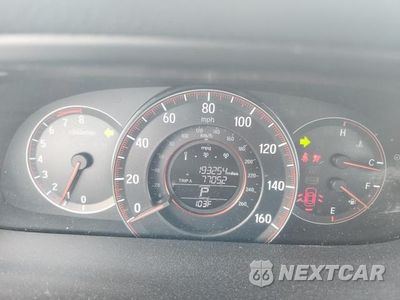 Zdjęcie 9 z 12 samochodu: 2016 HONDA ACCORD SPORT VIN:1HGCR2F5XGA202061 - miniatura