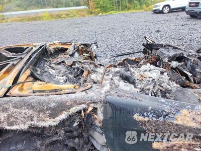 Zdjęcie 10 z 11 samochodu: 2007 CHEVROLET CORVETTE VIN:1G1YY36U575119398 - miniatura