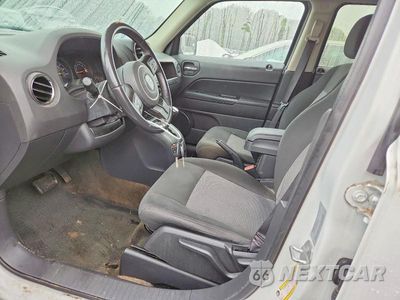 Zdjęcie 7 z 13 samochodu: 2017 JEEP PATRIOT LATITUDE VIN:1C4NJRFB2HD181025 - miniatura