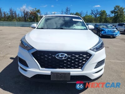 Piąte zdjęcie samochodu w środku: 2019 HYUNDAI TUCSON SE VIN:KM8J2CA44KU927821 - miniatura
