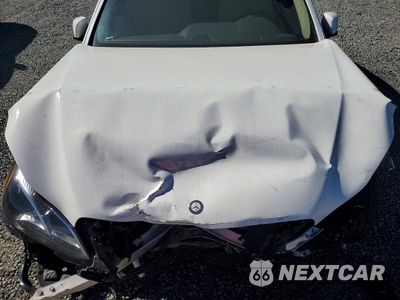 Zdjęcie 11 z 13 samochodu: 2016 MERCEDES-BENZ E 350 VIN:WDDHF5KBXGB211319 - miniatura