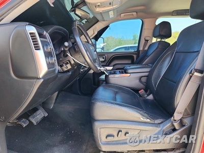 Zdjęcie 7 z 12 samochodu: 2017 CHEVROLET SILVERADO K1500 LT VIN:3GCUKREC6HG351666 - miniatura