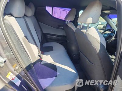 Zdjęcie 10 z 12 samochodu: 2019 TOYOTA C-HR XLE VIN:NMTKHMBX2KR083755 - miniatura