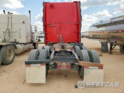 Zdjęcie 6 z 12 samochodu: 2004 FREIGHTLINER FLD132 SEMI TRUCK VIN:1FUJAPCK64DM29366 - miniatura