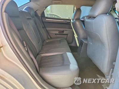 Zdjęcie 10 z 12 samochodu: 2005 CHRYSLER 300C HEMI C VIN:2C3JA63H45H502801 - miniatura