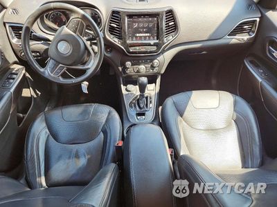 Zdjęcie 8 z 14 samochodu: 2019 JEEP CHEROKEE LIMITED VIN:1C4PJMDX7KD190868 - miniatura