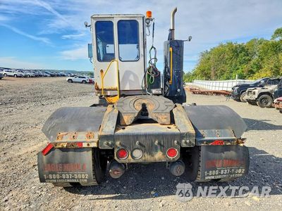 Zdjęcie 6 z 13 samochodu: 2021 KALMAR OTTAWA T2 YARD TRUCK VIN:11VJ813A1MA000215 - miniatura