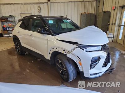 Czwarte zdjęcie samochodu z boku: 2023 CHEVROLET TRAILBLAZER RS VIN:KL79MUSL4PB147766 - miniatura