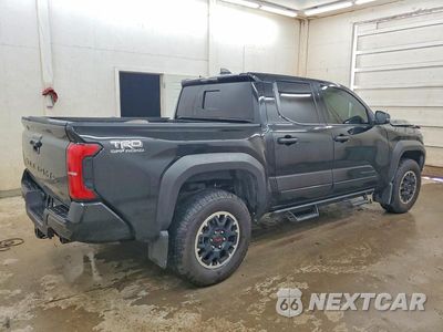 Trzecie zdjęcie samochodu z tyłu: 2025 TOYOTA TACOMA TRD OFF-ROAD VIN:3TMLB5JN5SM100741 - miniatura