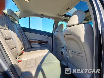 Zdjęcie 10 z 12 samochodu: 2011 HONDA ACCORD EXL VIN:1HGCP2F84BA035107 - miniatura