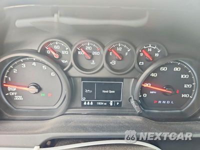 Zdjęcie 9 z 12 samochodu: 2024 CHEVROLET SILVERADO K1500 VIN:3GCPDAEK1RG419129 - miniatura