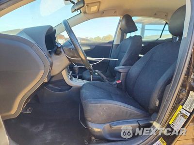 Zdjęcie 7 z 12 samochodu: 2010 TOYOTA COROLLA S VIN:1NXBU4EE6AZ350022 - miniatura