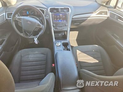 Zdjęcie 8 z 12 samochodu: 2019 FORD FUSION SE VIN:3FA6P0H72KR209885 - miniatura