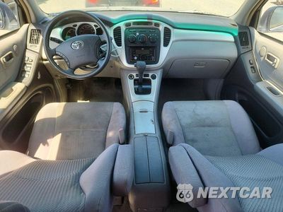 Zdjęcie 8 z 13 samochodu: 2006 TOYOTA HIGHLANDER HYBRID VIN:JTEEW21A660012133 - miniatura