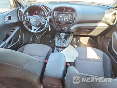 Zdjęcie 8 z 13 samochodu: 2021 KIA SOUL X-LINE VIN:KNDJ23AU0M7772903 - miniatura