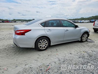 Trzecie zdjęcie samochodu z tyłu: 2016 NISSAN ALTIMA 2.5 S VIN:1N4AL3AP2GC240772 - miniatura