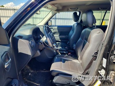 Zdjęcie 7 z 12 samochodu: 2015 JEEP PATRIOT LIMITED VIN:1C4NJPCB0FD372643 - miniatura