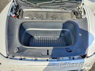 Zdjęcie 12 z 13 samochodu: 2026 TESLA MODEL Y VIN:7SAYGDEE5TA393445 - miniatura