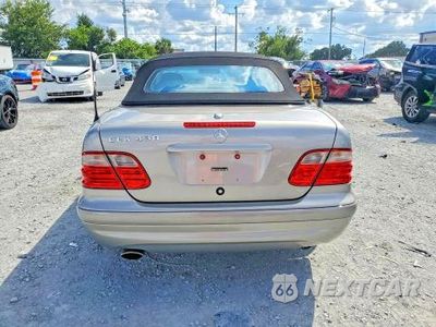 Zdjęcie 6 z 12 samochodu: 2003 MERCEDES-BENZ CLK 430 VIN:WDBLK70G23T138119 - miniatura