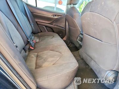 Zdjęcie 10 z 13 samochodu: 2021 TOYOTA CAMRY LE VIN:4T1C11AK4MU563028 - miniatura