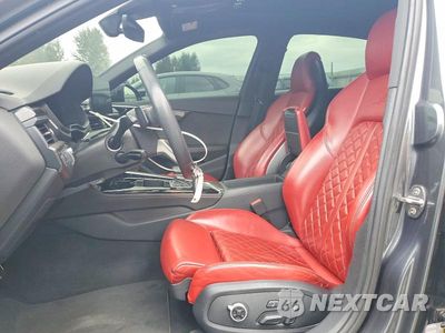 Zdjęcie 7 z 12 samochodu: 2021 AUDI S4 PRESTIGE VIN:WAUC4AF45MA029590 - miniatura