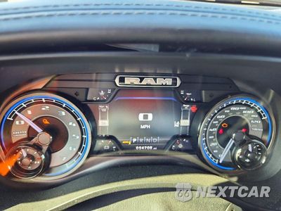 Zdjęcie 9 z 13 samochodu: 2020 RAM 1500 LIMITED VIN:1C6SRFHT3LN370101 - miniatura