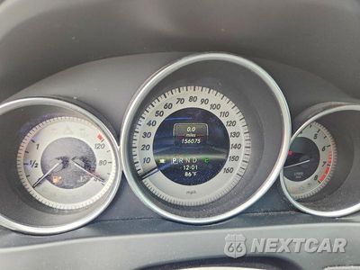 Zdjęcie 9 z 13 samochodu: 2013 MERCEDES-BENZ C 250 VIN:WDDGF4HB3DR289148 - miniatura