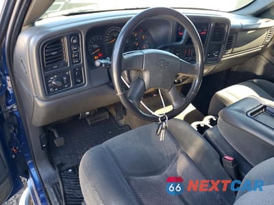 Zdjęcie 8 z 12 samochodu: 2003 CHEVROLET SILVERADO K1500 VIN:1GCEK19T93E335641 - miniatura