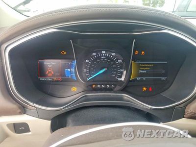 Zdjęcie 9 z 13 samochodu: 2017 FORD FUSION TITANIUM VIN:3FA6P0K96HR330227 - miniatura
