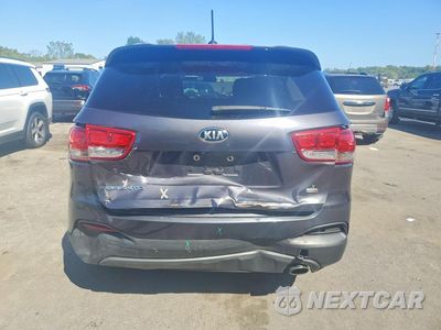 Zdjęcie 6 z 13 samochodu: 2017 KIA SORENTO LX VIN:5XYPGDA37HG231610 - miniatura