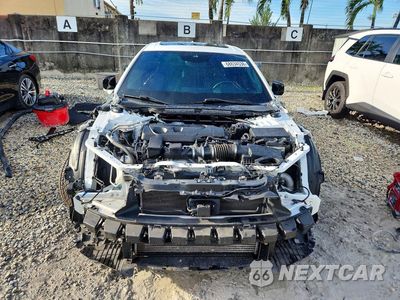 Piąte zdjęcie samochodu w środku: 2022 ACURA TLX TECH A VIN:19UUB5F5XNA004460 - miniatura