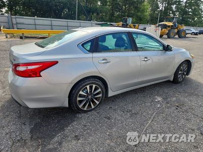 Trzecie zdjęcie samochodu z tyłu: 2017 NISSAN ALTIMA 2.5 SV VIN:1N4AL3APXHC214745 - miniatura