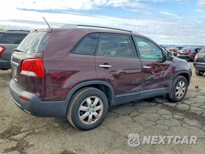 Trzecie zdjęcie samochodu z tyłu: 2011 KIA SORENTO LX VIN:5XYKT3A17BG068852 - miniatura