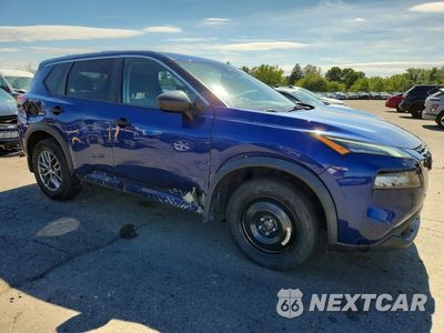 Czwarte zdjęcie samochodu z boku: 2021 NISSAN ROGUE S VIN:5N1AT3AB1MC755221 - miniatura