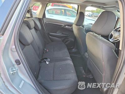 Zdjęcie 10 z 12 samochodu: 2017 HONDA FIT EX VIN:JHMGK5H77HS014953 - miniatura