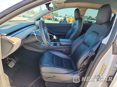 Zdjęcie 7 z 13 samochodu: 2022 TESLA MODEL Y VIN:7SAYGDEE6NF445848 - miniatura