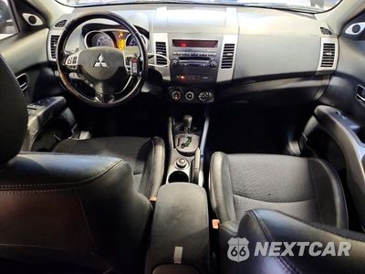 Zdjęcie 8 z 13 samochodu: 2009 MITSUBISHI OUTLANDER SE VIN:JA4LT31W49Z013121 - miniatura