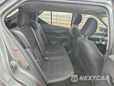 Zdjęcie 10 z 12 samochodu: 2022 NISSAN KICKS S VIN:3N1CP5BV3NL474455 - miniatura