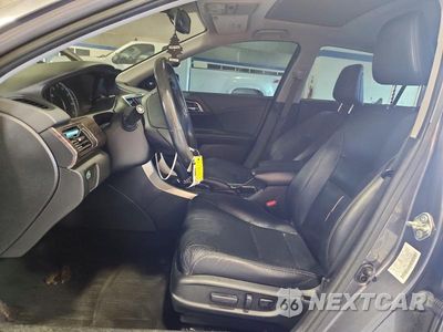 Zdjęcie 7 z 13 samochodu: 2016 HONDA ACCORD EXL VIN:1HGCR3F88GA022805 - miniatura