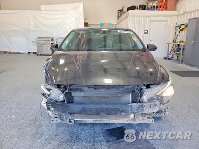 Piąte zdjęcie samochodu w środku: 2023 HYUNDAI ELANTRA SEL VIN:5NPLM4AG4PH113046 - miniatura