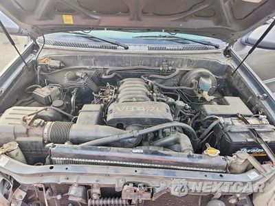 Zdjęcie 11 z 12 samochodu: 2005 TOYOTA TUNDRA ACCESS CAB LIMITED VIN:5TBRT38125S458505 - miniatura