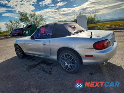 Drugie zdjęcie samochodu z przodu: 2001 MAZDA MX-5 MIATA BASE VIN:JM1NB353510204069 - miniatura