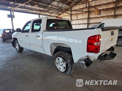 Trzecie zdjęcie samochodu z tyłu: 2013 CHEVROLET SILVERADO C1500 LT VIN:3GCPCSE04DG330963 - miniatura