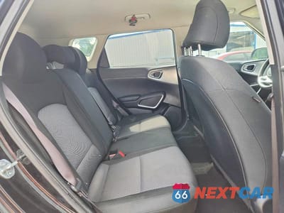 Zdjęcie 11 z 13 samochodu: 2023 KIA SOUL LX VIN:KNDJ23AU9P7876987 - miniatura