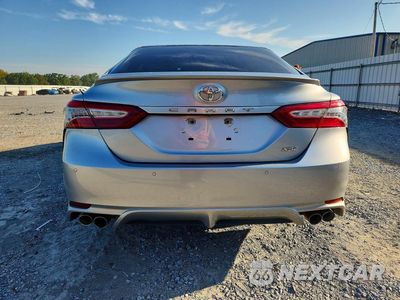 Zdjęcie 6 z 12 samochodu: 2018 TOYOTA CAMRY XSE VIN:4T1B61HK8JU511562 - miniatura