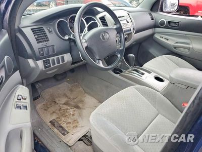 Zdjęcie 8 z 12 samochodu: 2005 TOYOTA TACOMA ACCESS CAB VIN:5TEUU42N65Z123184 - miniatura